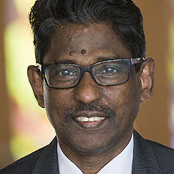 Headshot of Dr. Peter Vethanayagamony