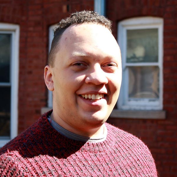Headshot of Carter Kelly.