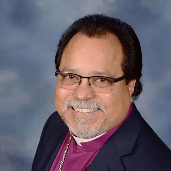 Headshot of Pedro Suarez.