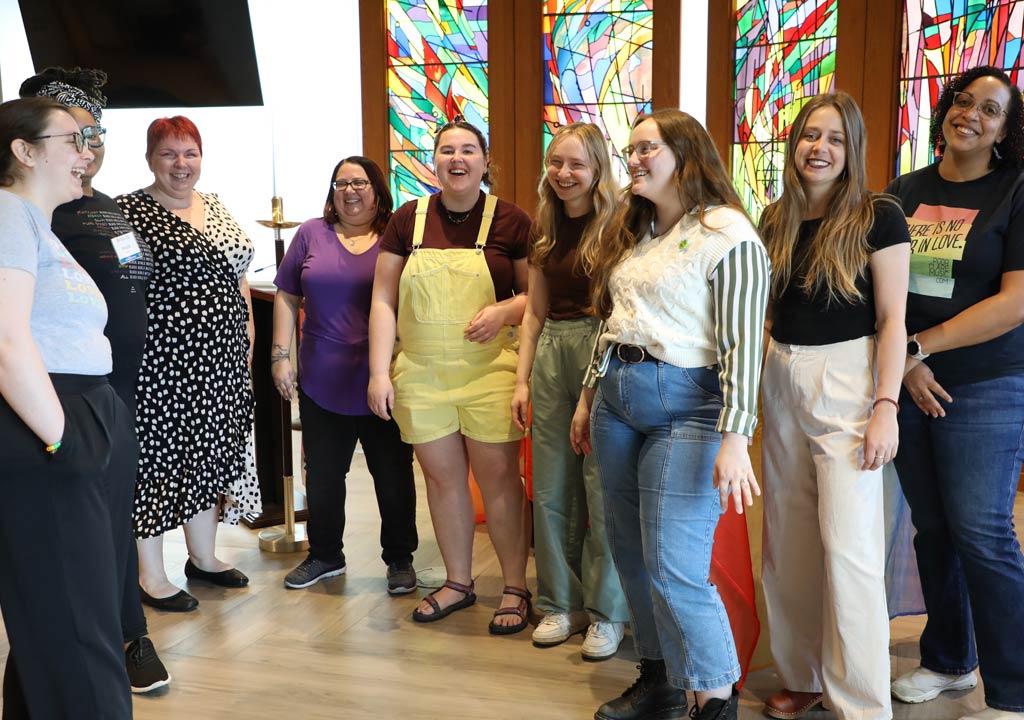 Students congregating in the LSTC Chapel.