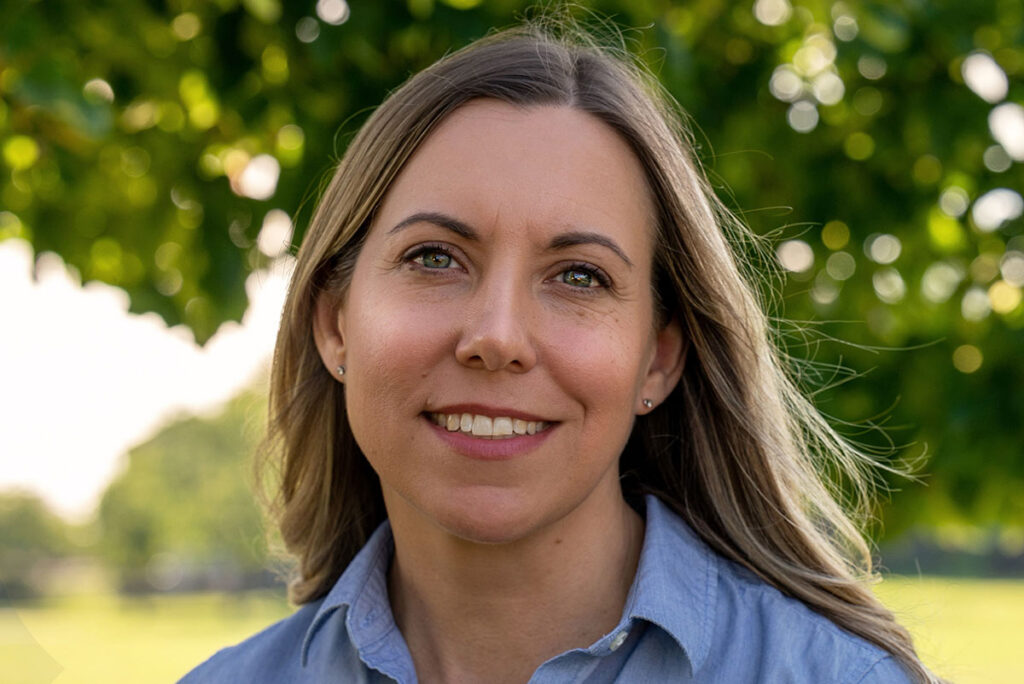 Headshot of Sarah Trone Garriott.