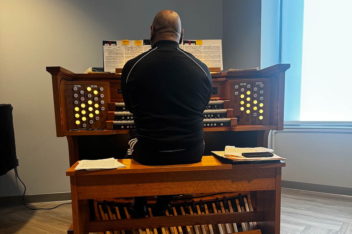 LSTC Celebrates the Gift of a New Organ