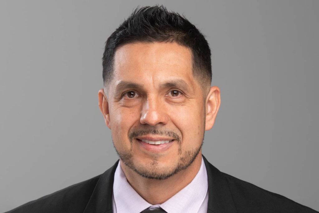Headshot of Jhon Correa.